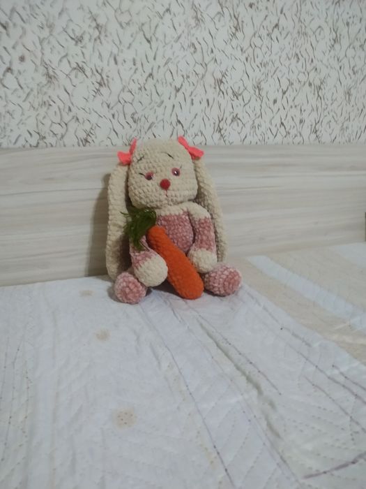 Плетени играчки.