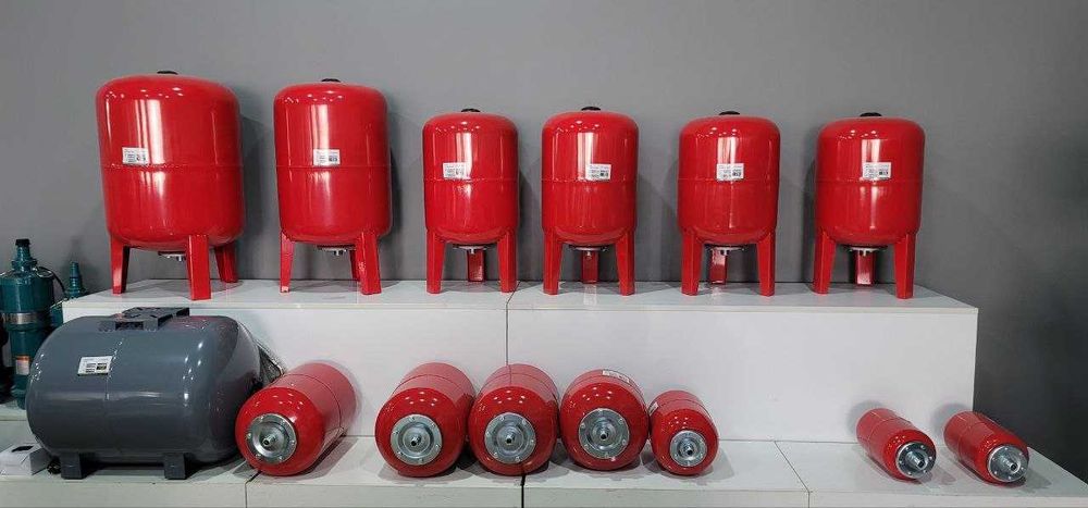 Расширительный бак для отопления от Leo и Gidrox