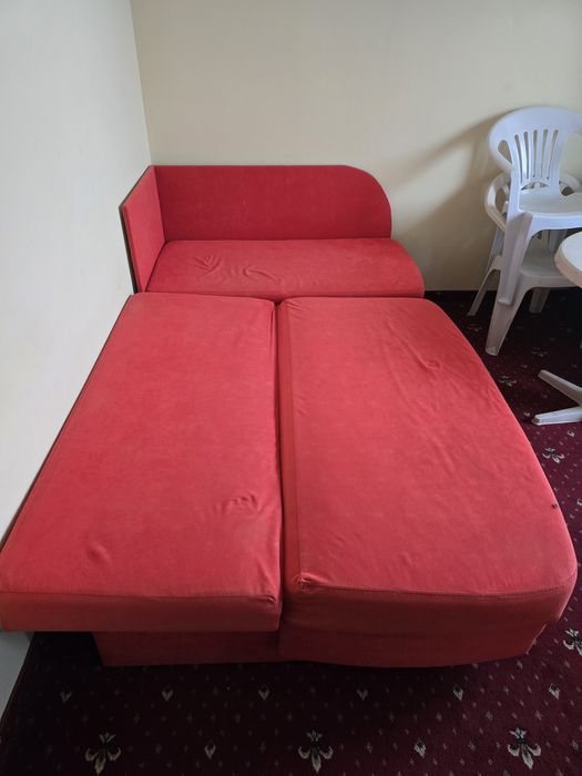 Разтегателни дивани и легла от 150лв до 300лв