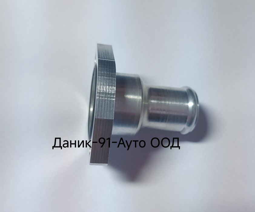 Алуминиев Фланец за охладителна течност VW,AUDI