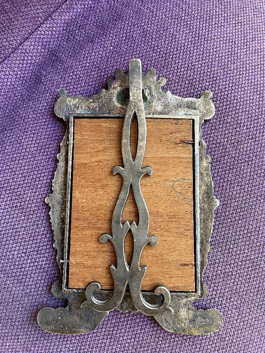 старинная бронзовая