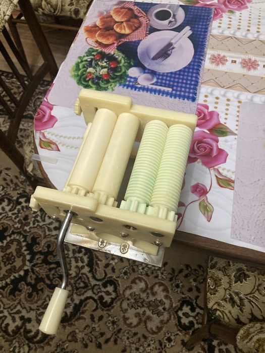 Продам лапшерезку ссср