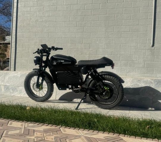 Срочно продам электровелосипед почти новый