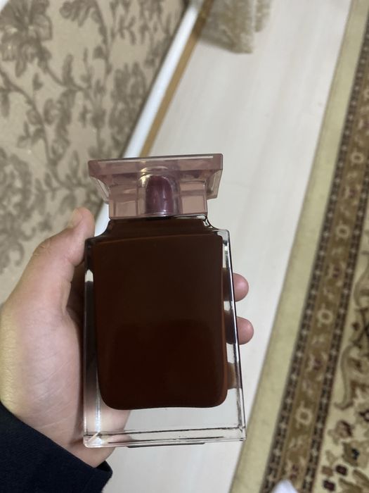 Женский вишневый духи