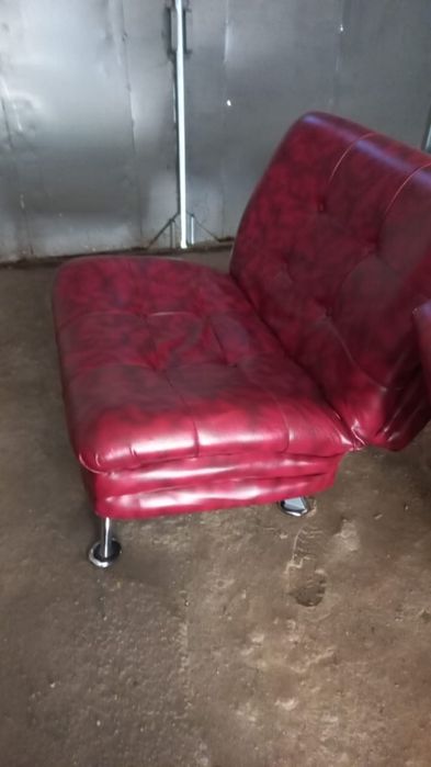 Срочно продам кресла