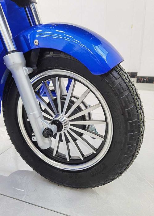 Vand Triciclu Sinoe PRO -produs nou , nouț 5km la bord pentru test