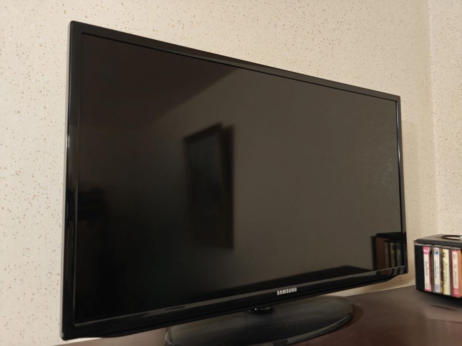 Samsung LED TV 80 cm (32”) Full HD – UE32EH5000