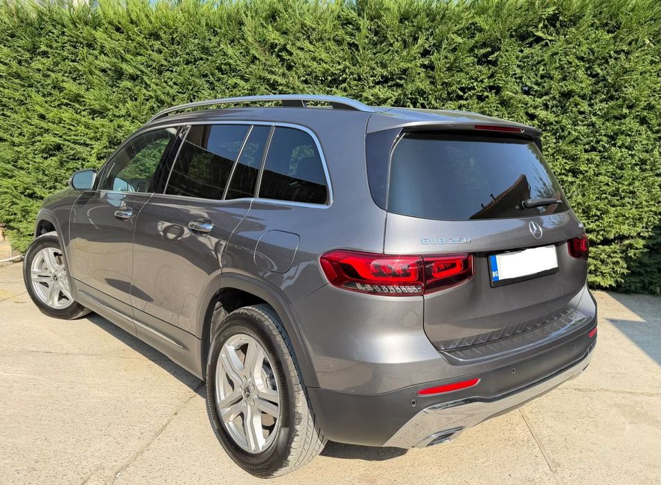 Mercedes-Benz GLB 250 4MATIC