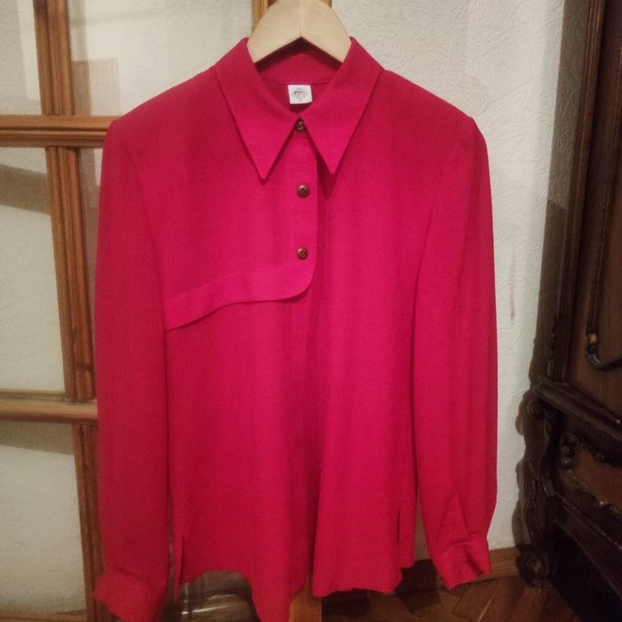 Две блузки офисные