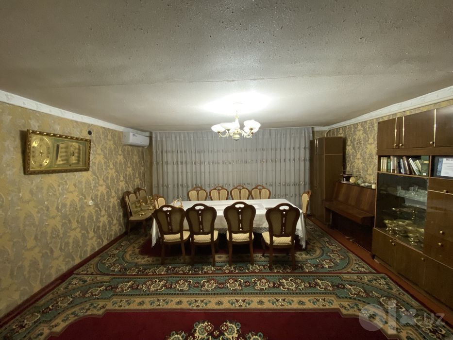 Renting an apartment / a flat. 105 quadratmeters, 3 big bedrooms