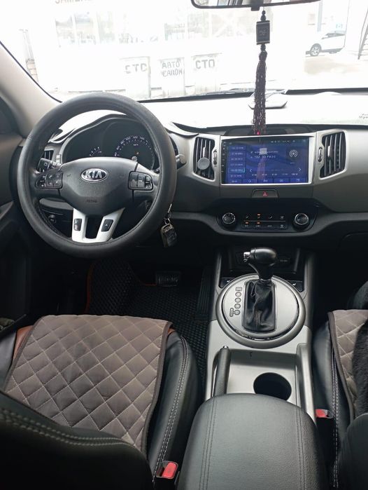 Продам Kia Sportage
