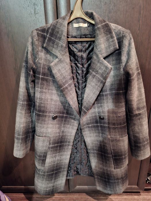 Пальто женское продам