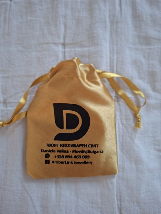 Герданче за дете от естествен Балтийски кехлибар,,Медени топчета”