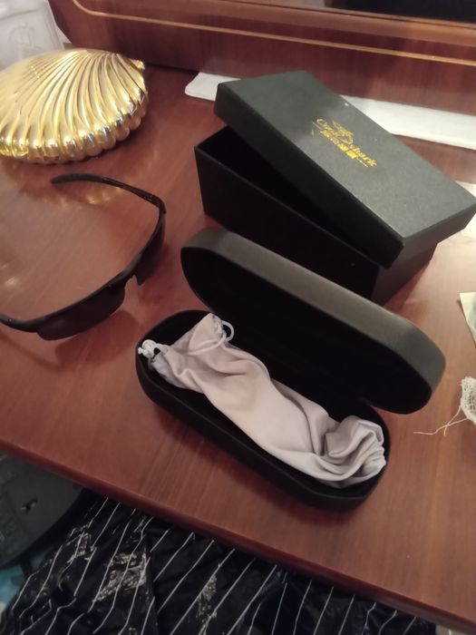 Продам очки. Очень крутые и качественные.