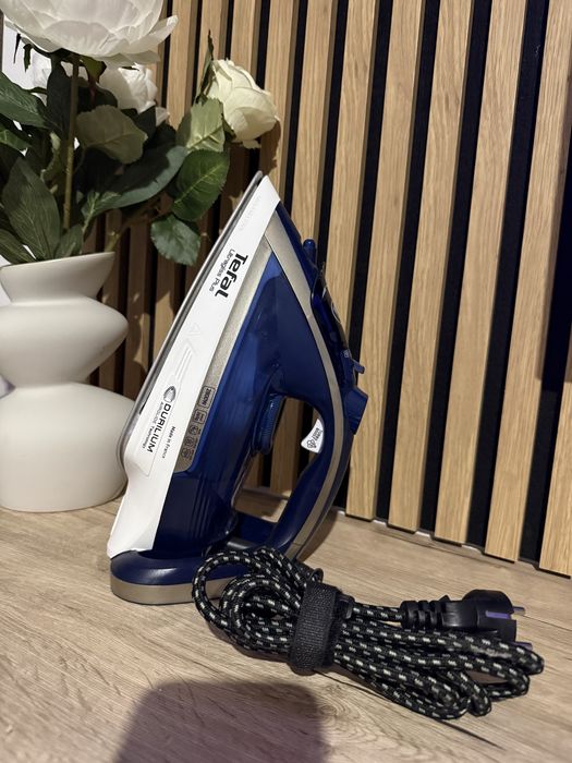 Fier de calcat cu abur Tefal