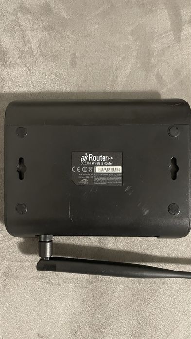 Router Ubiquiti AirRouter HP – Wi-Fi stabil, PoE 24V, profesional