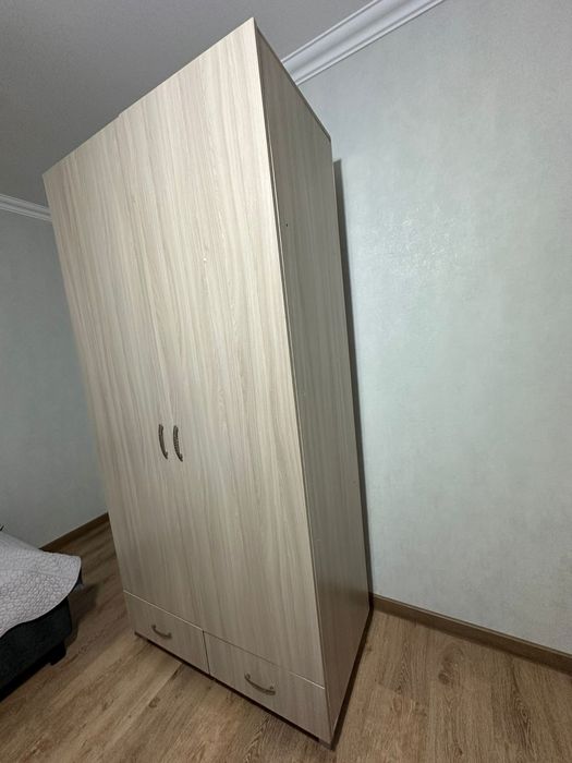 Шифоньер 2-х дверный