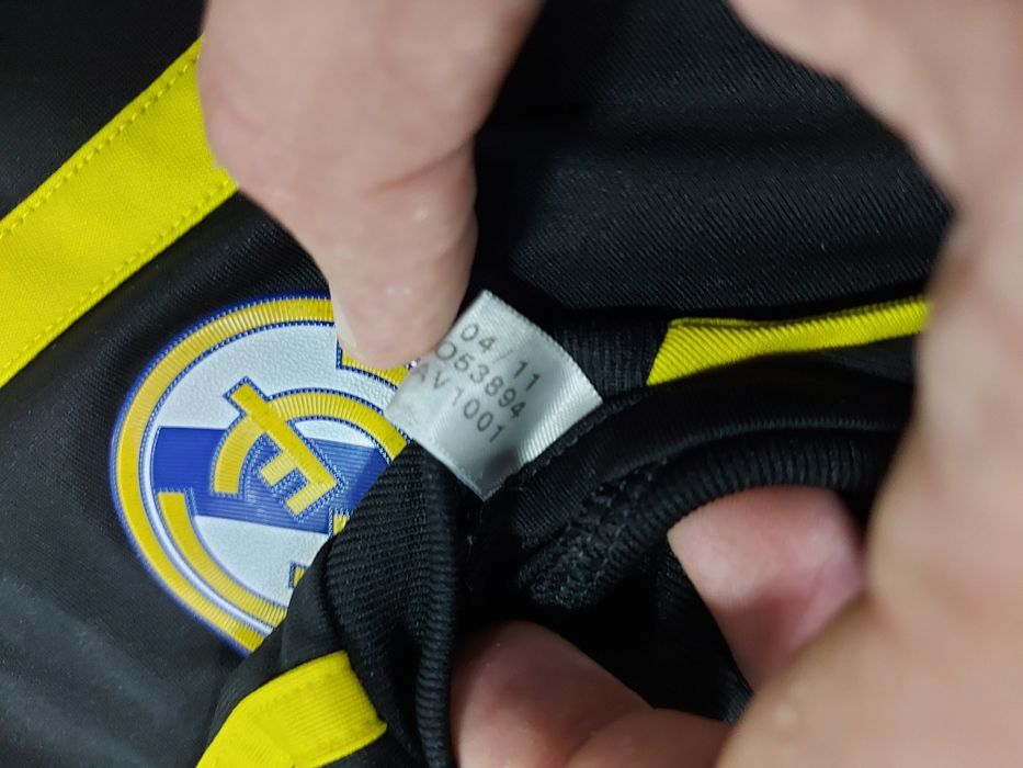 Adidas real madrid тениска L размер