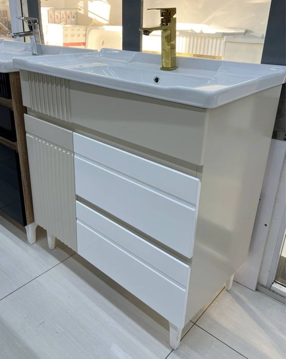 Раквина с тумбой (shkafli rakvina) новый