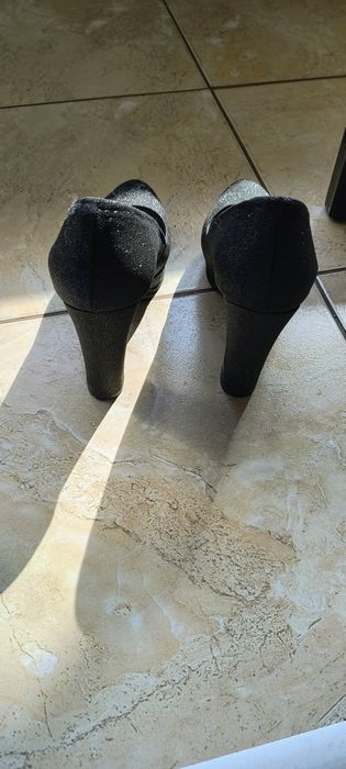 Дамско официални обувки и чантичка