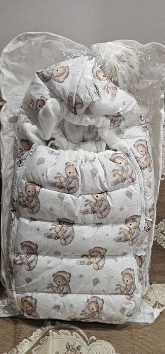 Продам кокон + комбинезон