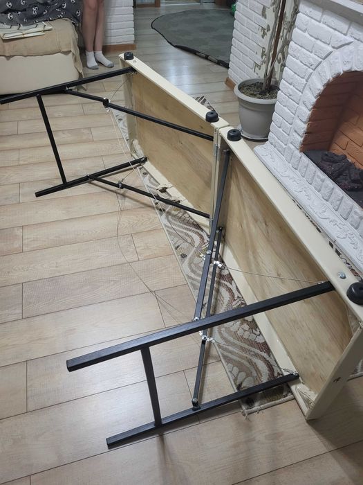 Кушетка склодная