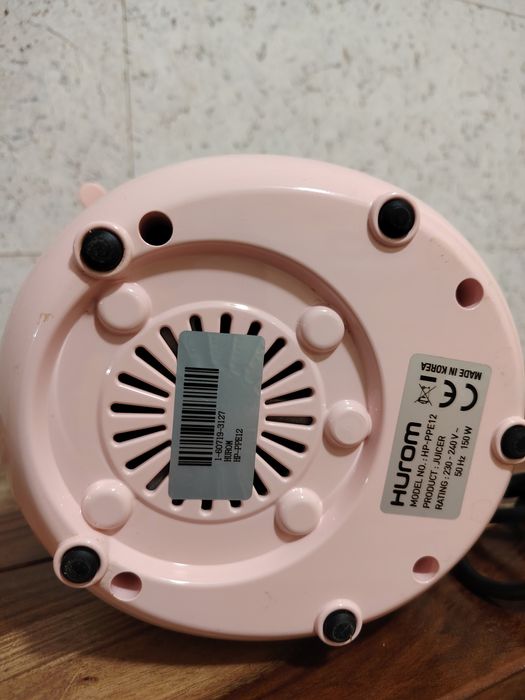 Hurom Slow Juicer Pink