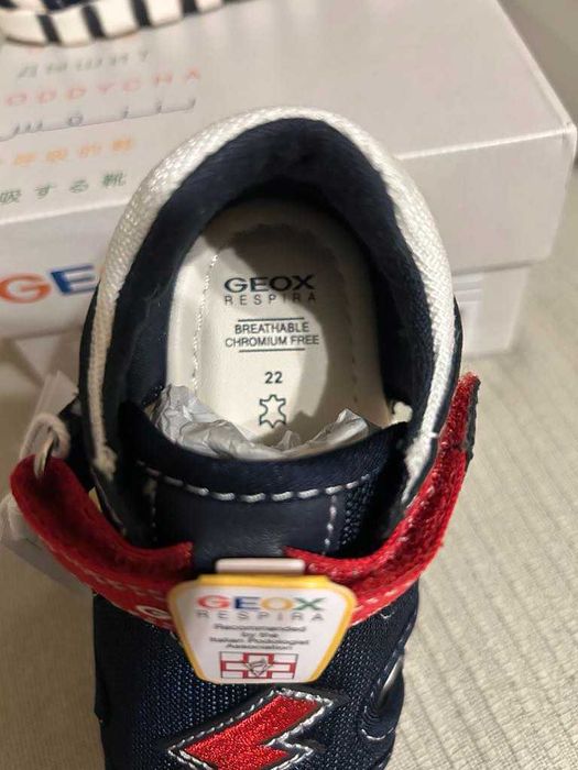 Нови Анатомични сандали тъмно сини Geox 22 номер