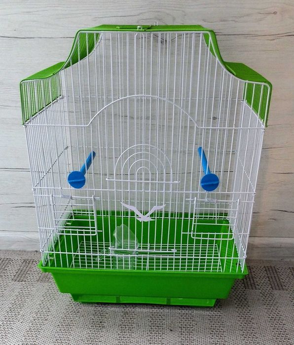 Продавам 3 бр.клетки за птички