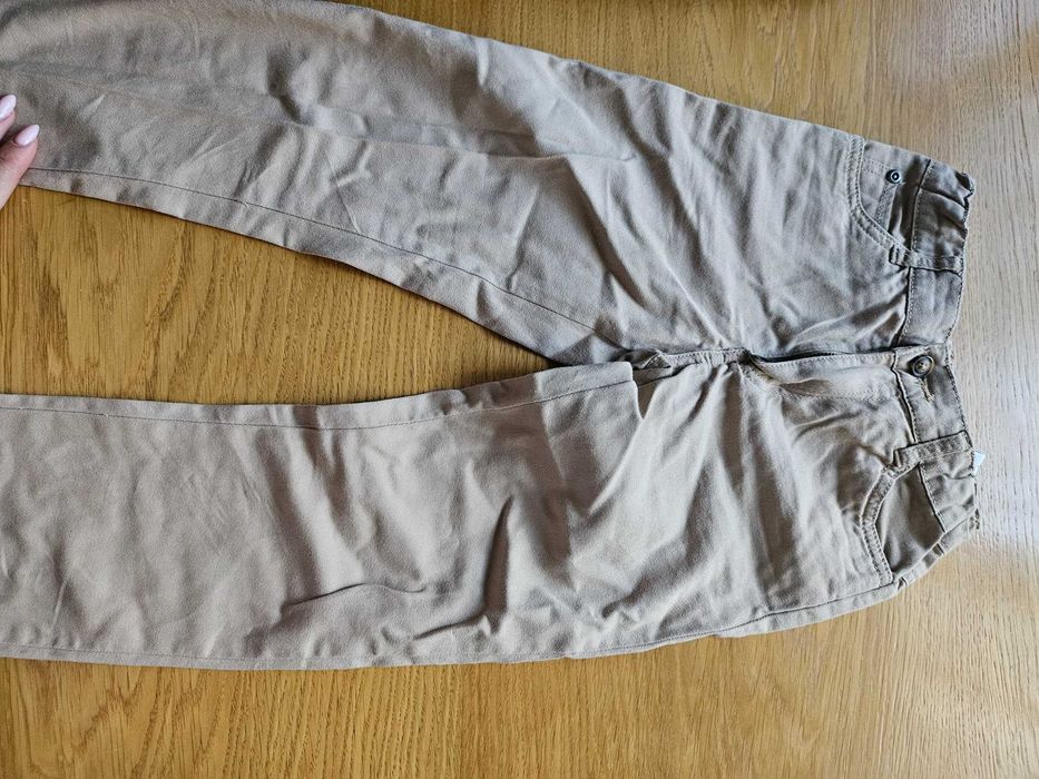 Лот панталони Carter's, Benetton и HM за момче