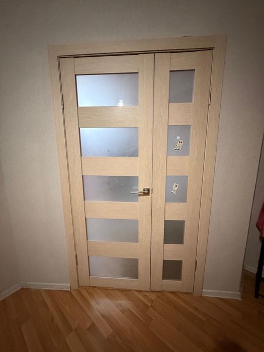 Продам двери межкомнатные