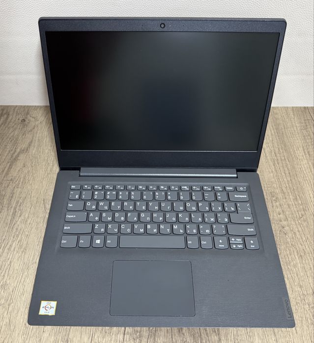 Ноутбук для работы и учебы Lenovo 2021г.