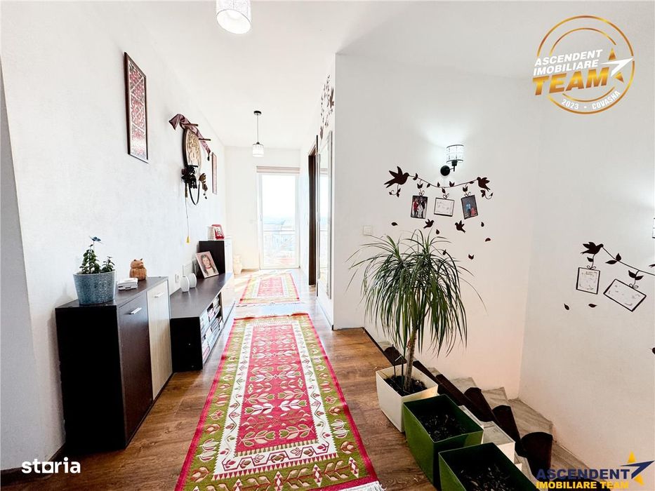 Casa primitoare si apreciabila, areal cu liniste, gradina frumoasa, Sa