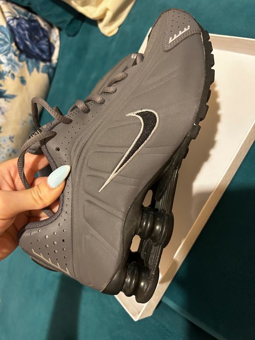 Обувки Nike Shox - нови