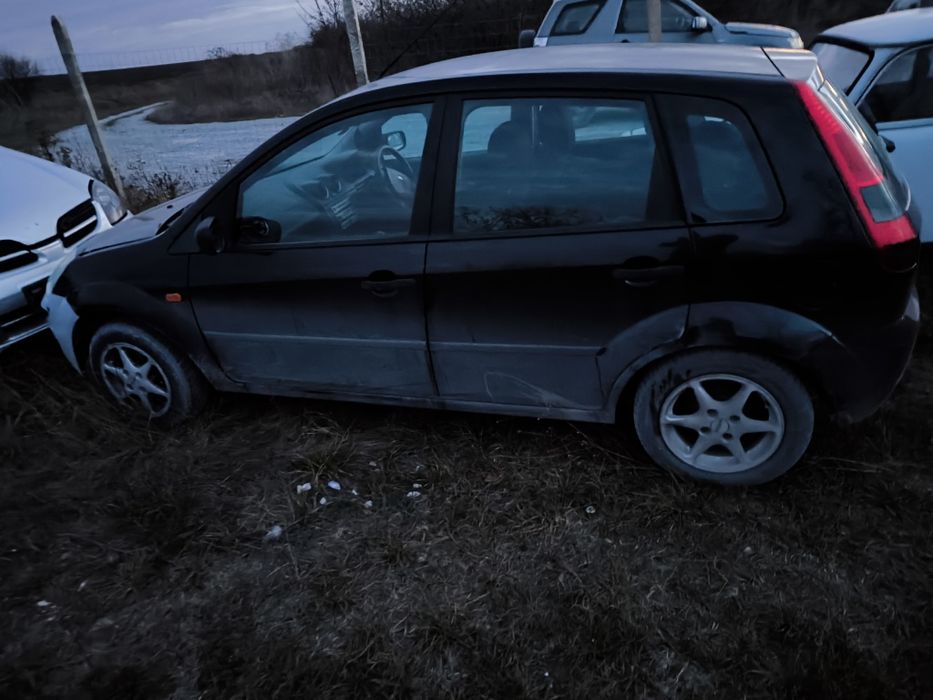 Форд фиеста на части,бензин