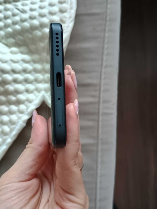 Huawei Nova 10 Se + зарядно