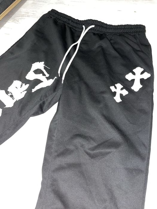 Черно долнище със щампа