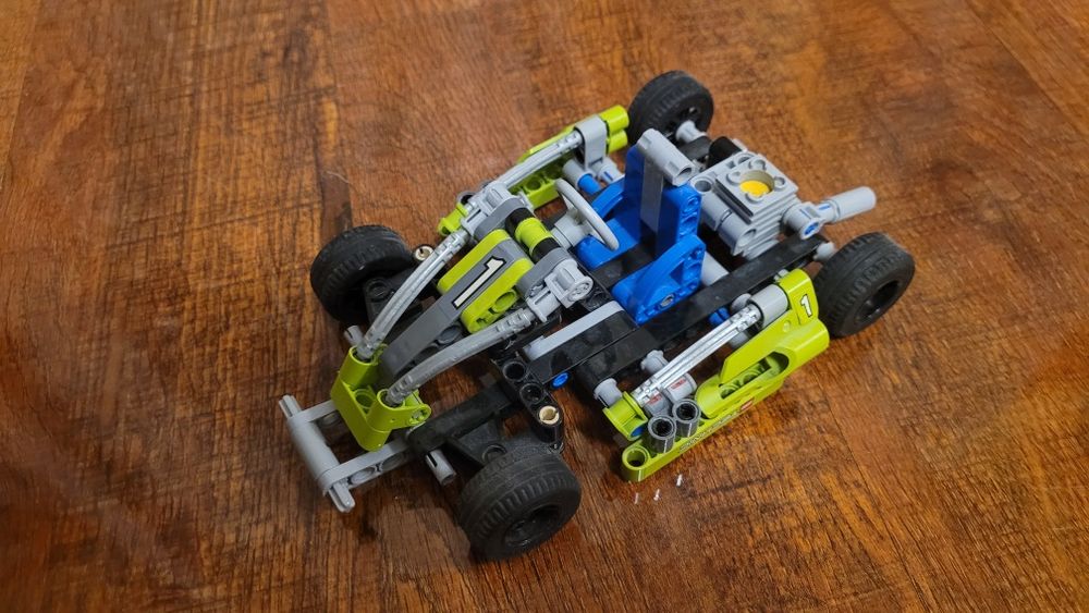 Lego Technic Go-Kart