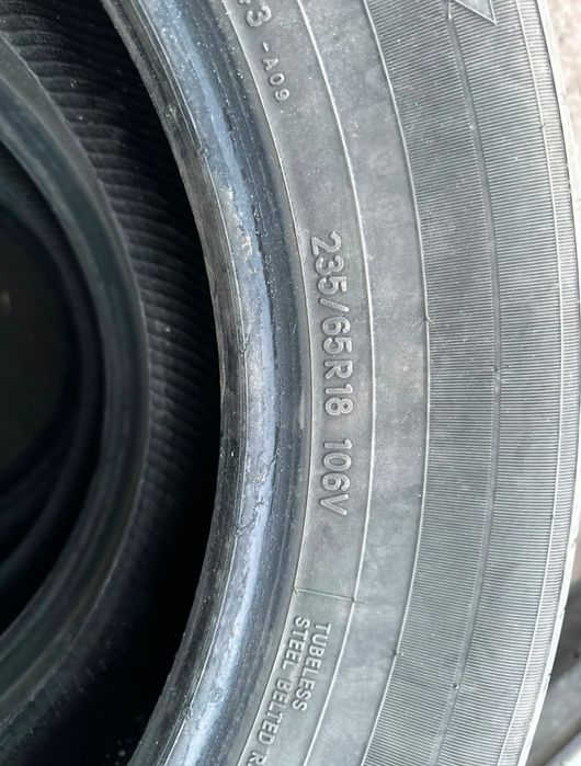 Комплект шин 235/65 R18