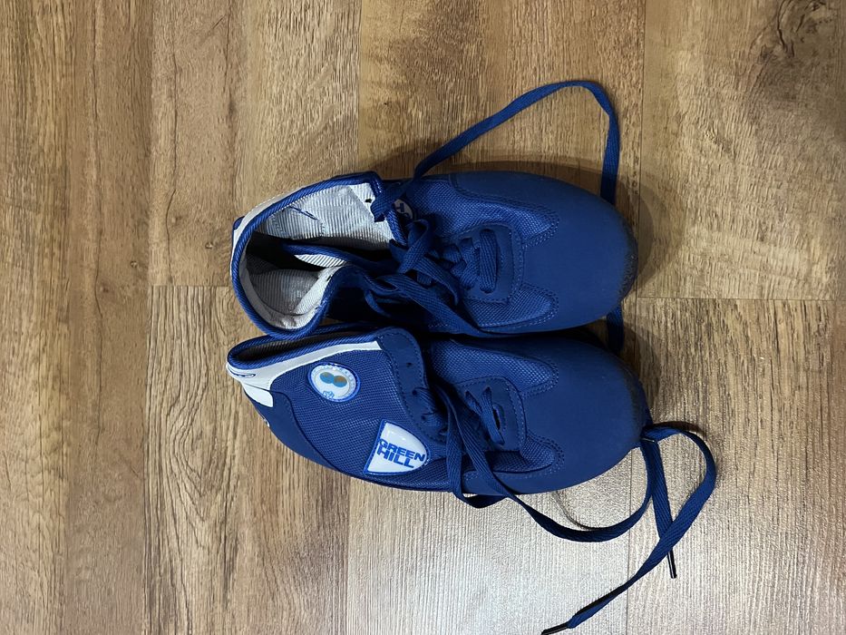 Спортивное снаряжение