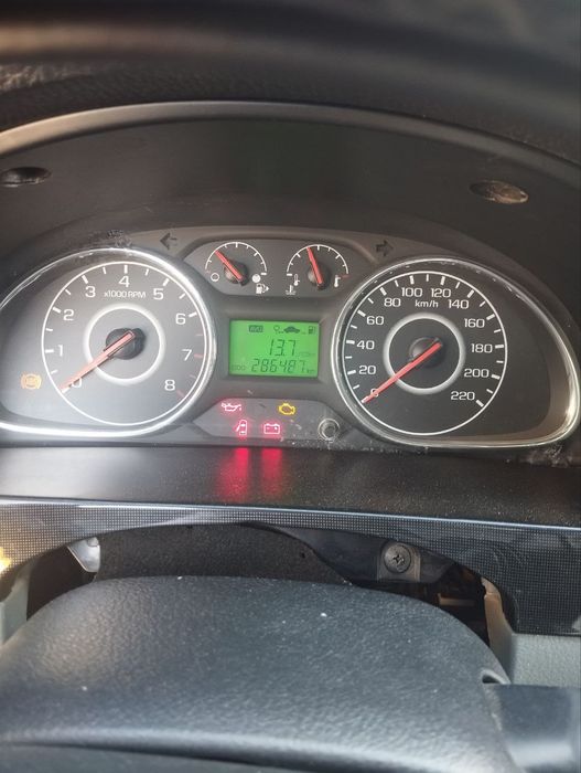 Жентра сотилади.