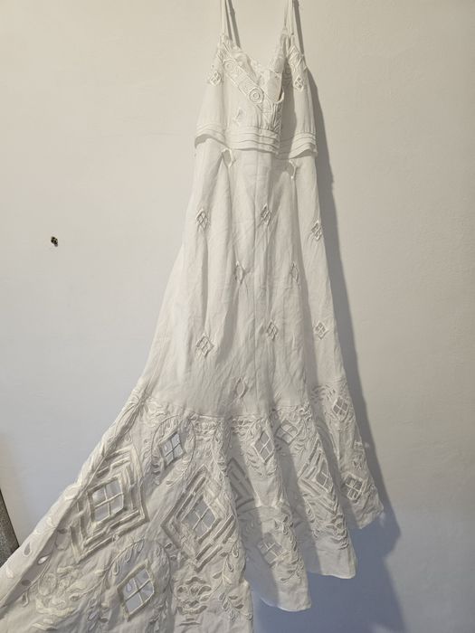 Rochie alba cu dantele