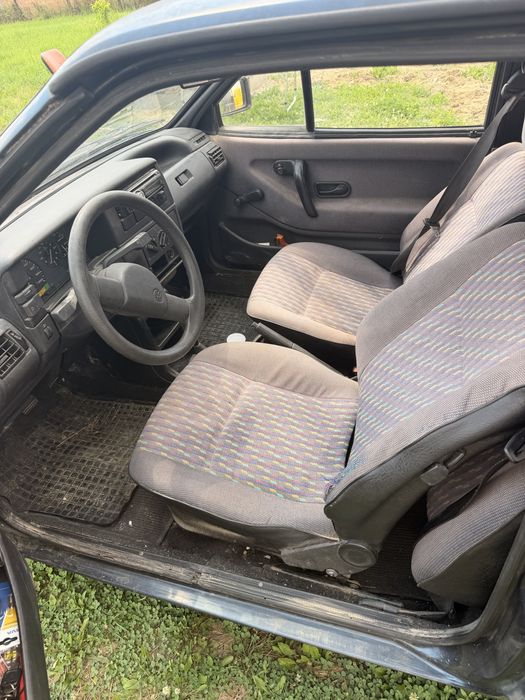VOLKSWAGEN Polo 0 — imagine 4