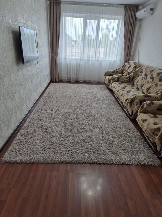 Продам ковёр травка