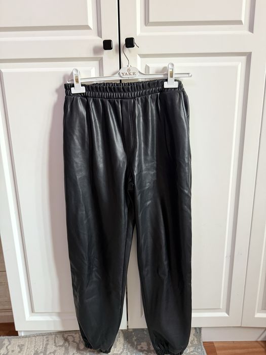 Буу киімдер барр