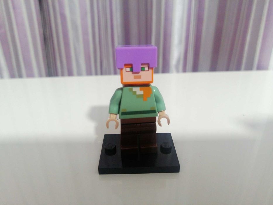 3 оригинальных минифигурок лего