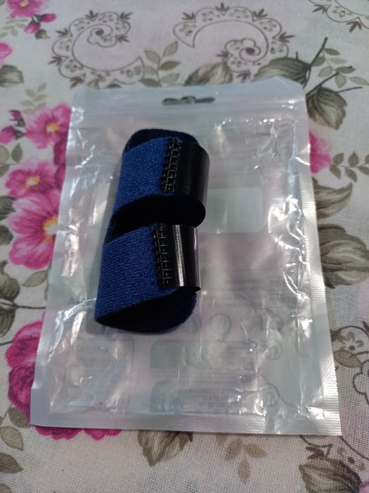 Vând Orteza Medicală Deget Nouă