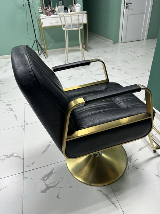 Парикмахерские красло