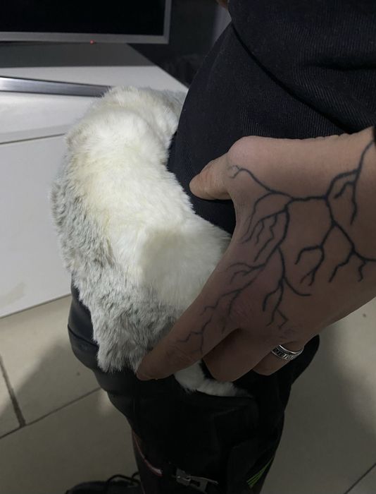 Срочно продам наколенник