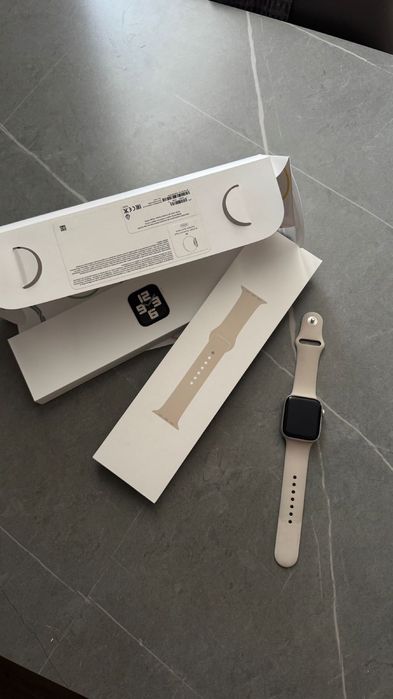 Apple watch SE gen 2, в идеальном состоянии